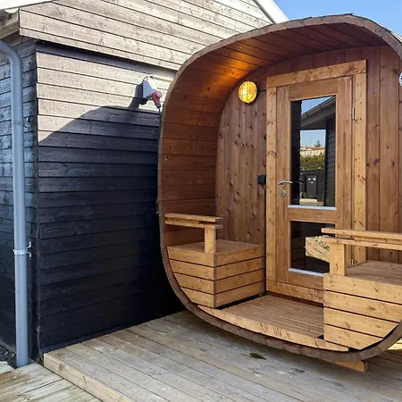 Amazing In With Sauna Bogø By