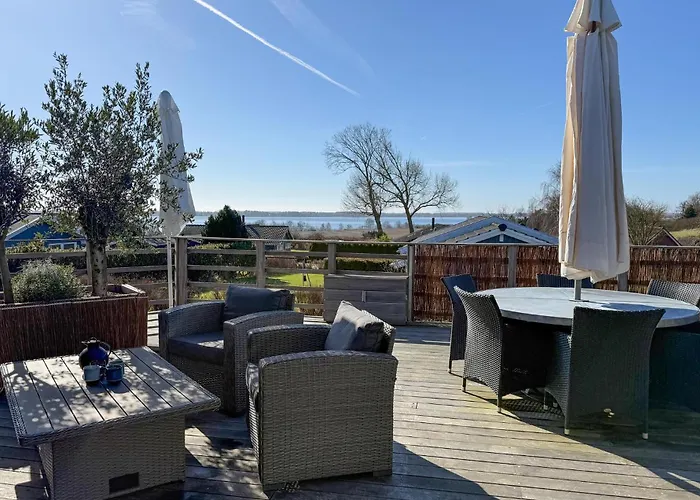 Dom wakacyjny Amazing In With Sauna Bogø By